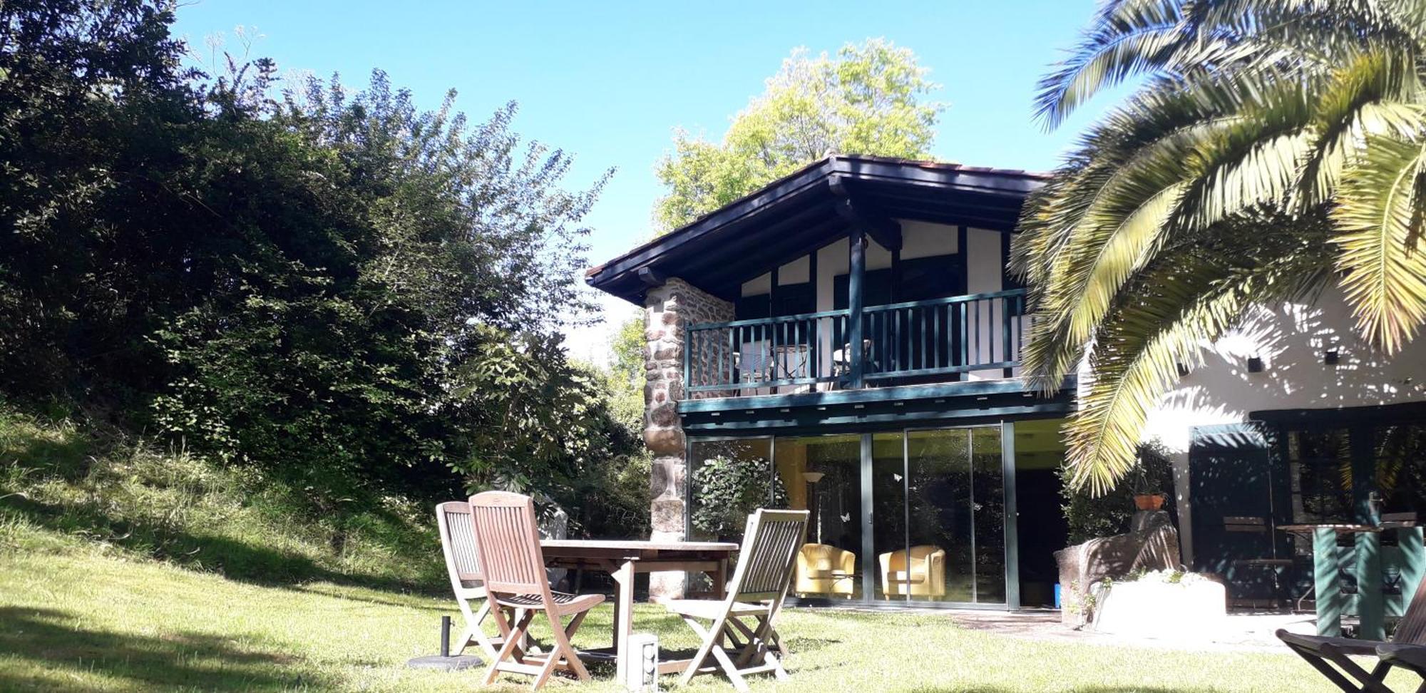 Domaine Xixtaberri Hotel Cambo-les-Bains Eksteriør billede